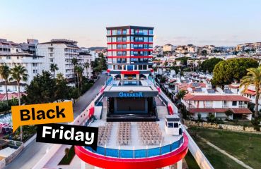 GRANADA LUXURY RED (ADULTS ONLY)